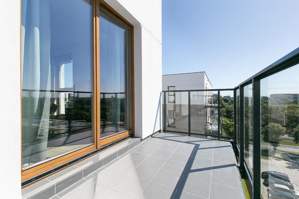 Apartament Black Zajezdnia Wrzeszcz Lägenhet Gdańsk Exteriör bild