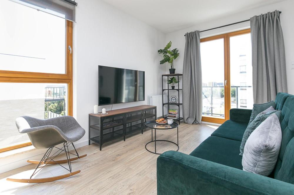 Apartament Black Zajezdnia Wrzeszcz Lägenhet Gdańsk Exteriör bild
